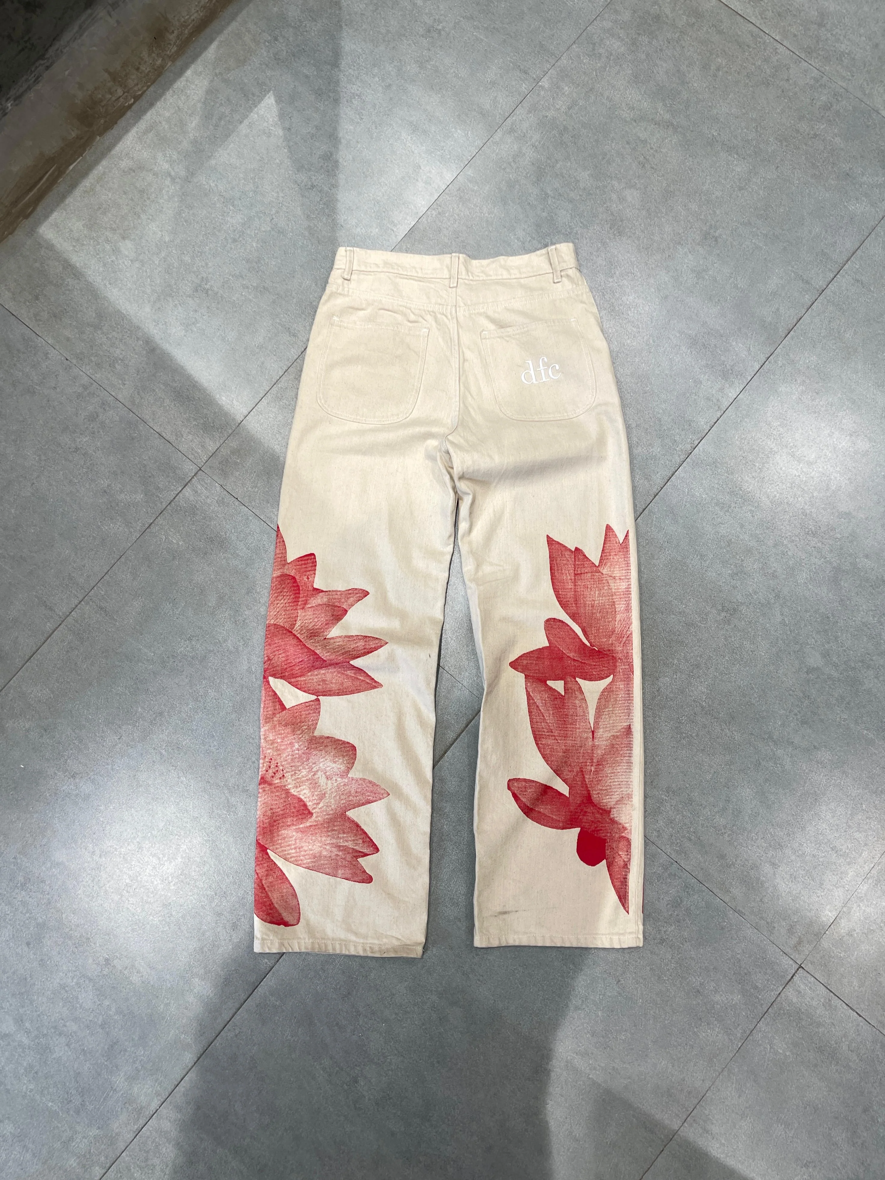 RED FLOWER - Image 2
